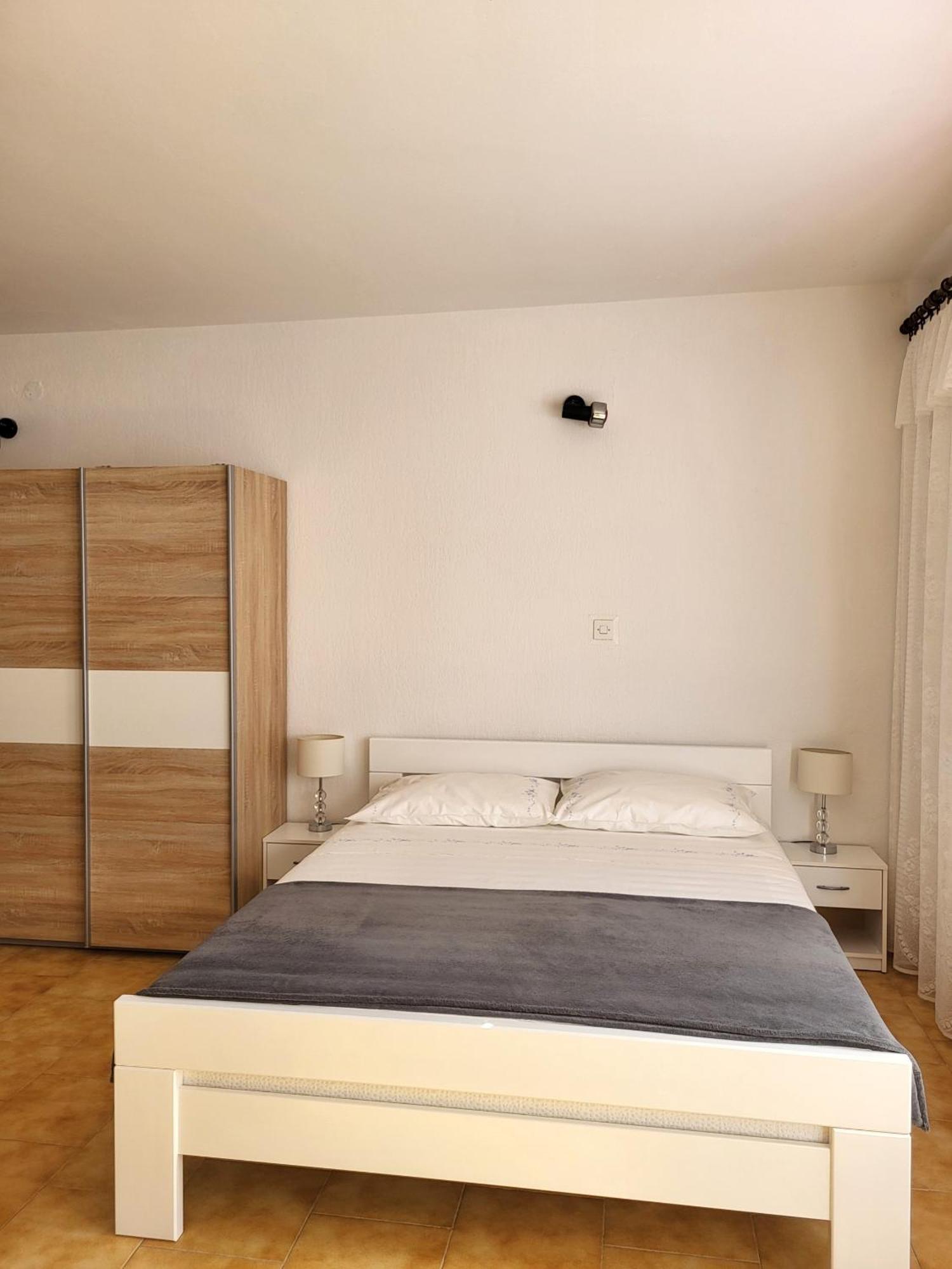 Apartments With Wifi Novi Vinodolski - 5483 Ruang foto